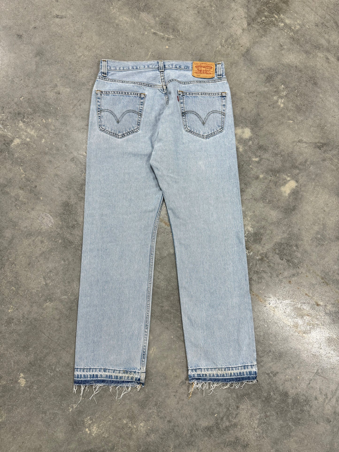 Basic Lightwash Denim (32 Waist)